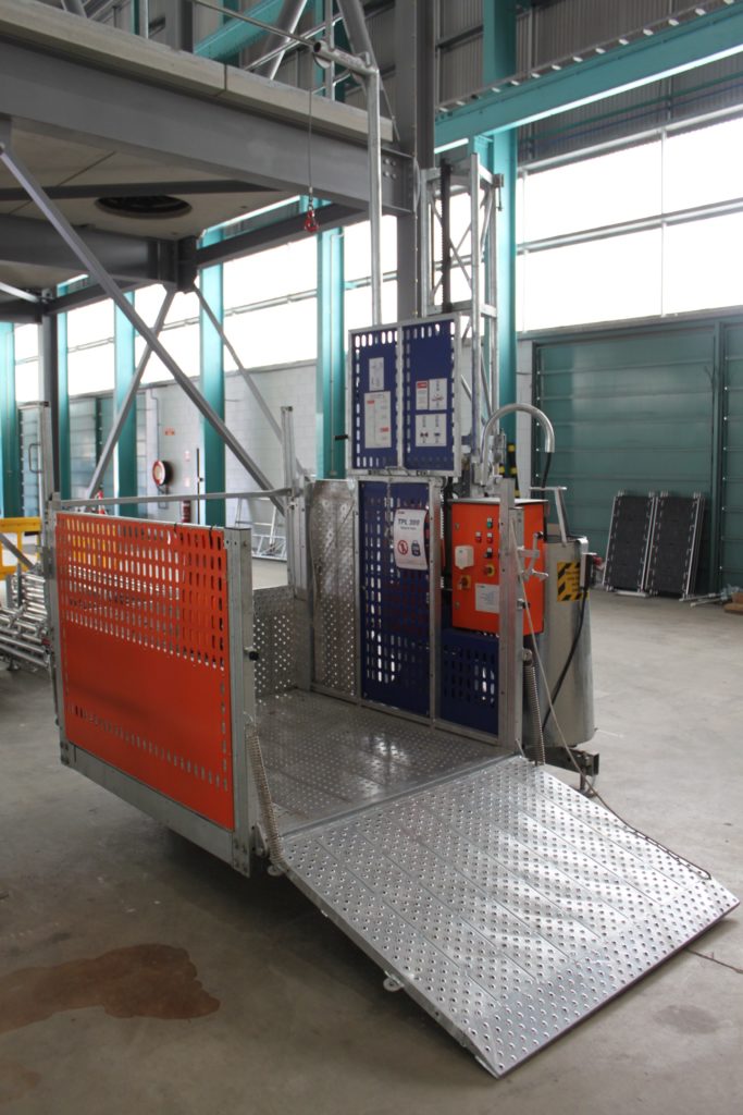 Materials Hoist - Construction Training Centre control wiring training 
